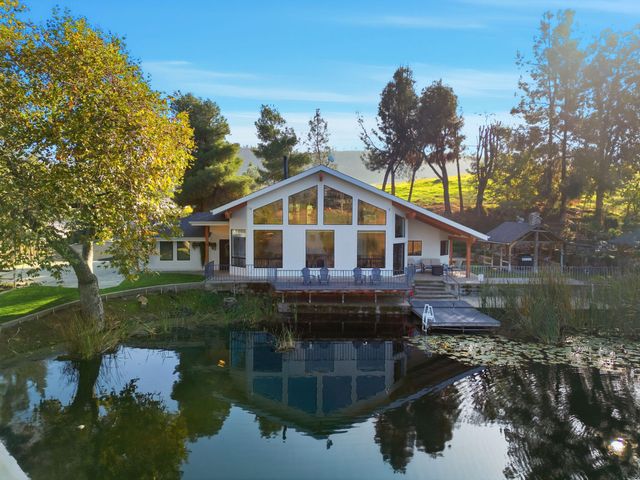 34784 Bogart Drive, Springville, CA 93265