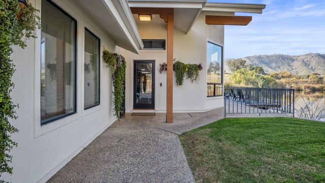 34784 Bogart Drive, Springville, CA 93265