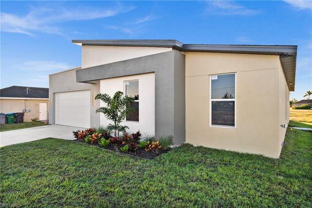 2814 5TH TER, Cape Coral, FL 33993