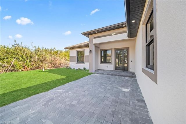 4303 16th ST W, Lehigh Acres, FL 33971