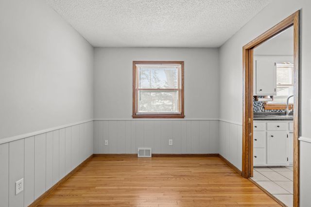 5956 5th Street NE, Fridley, MN 55432