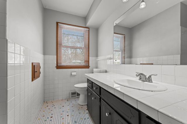 5956 5th Street NE, Fridley, MN 55432