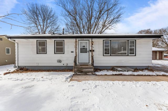 5956 5th Street NE, Fridley, MN 55432