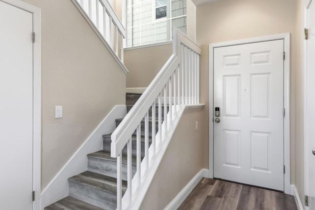 504 Shoal Circle, Redwood City, CA 94065