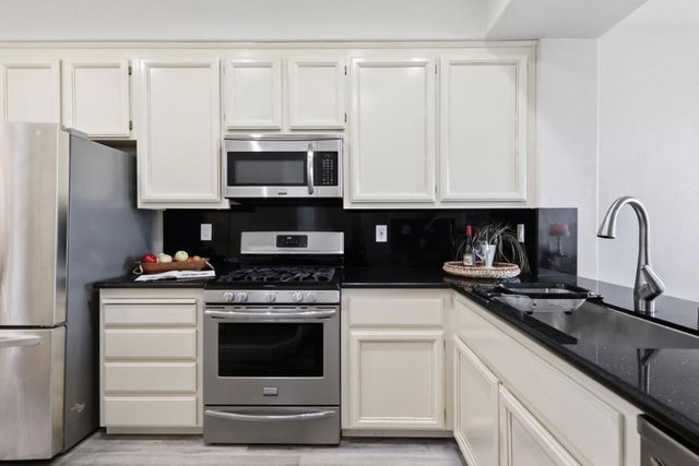 504 Shoal Circle, Redwood City, CA 94065