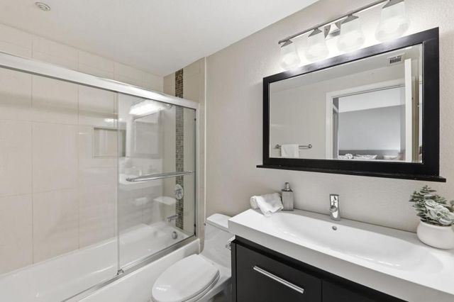 504 Shoal Circle, Redwood City, CA 94065