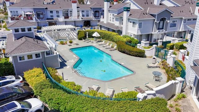 504 Shoal Circle, Redwood City, CA 94065