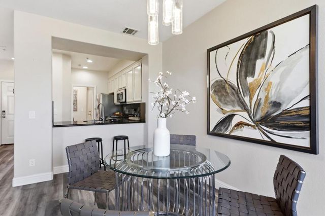 504 Shoal Circle, Redwood City, CA 94065