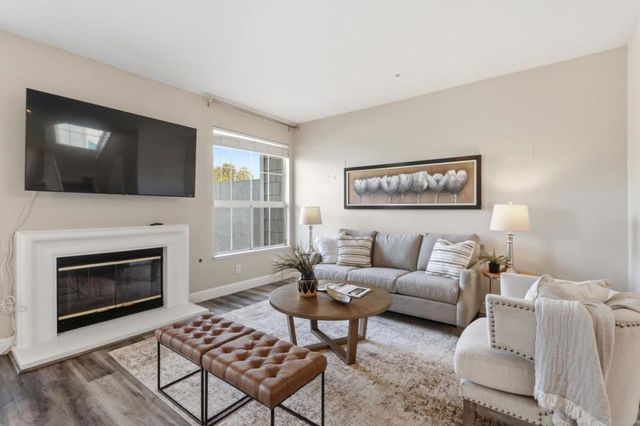 504 Shoal Circle, Redwood City, CA 94065