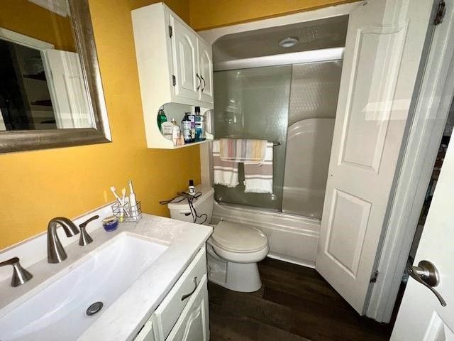 605 FARBER DR, Adamsville, TN 38310