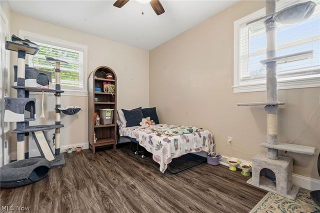 1477 E Garfield Road, New Springfield, OH 44443