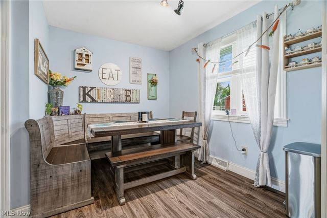 1477 E Garfield Road, New Springfield, OH 44443