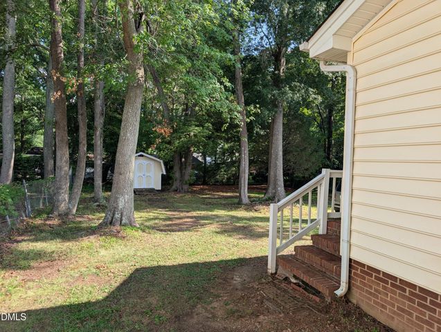 118 E Mciver Street, Zebulon, NC 27597