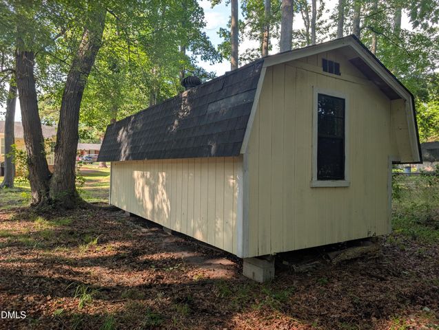 118 E Mciver Street, Zebulon, NC 27597