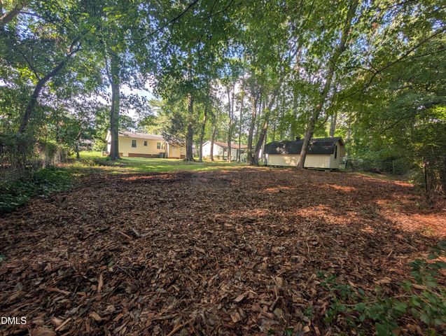 118 E Mciver Street, Zebulon, NC 27597