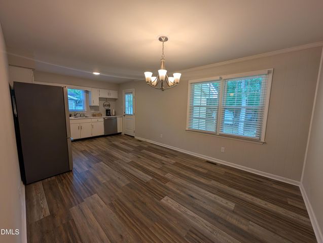 118 E Mciver Street, Zebulon, NC 27597