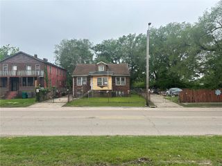 2024 Bond Avenue, East St Louis, IL 62207