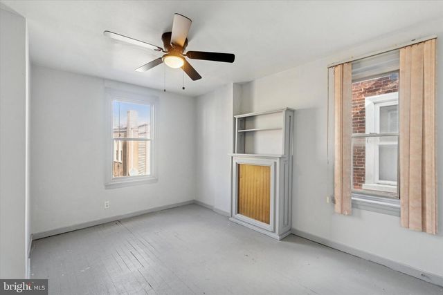 5813 MONTROSE ST, Philadelphia, PA 19143