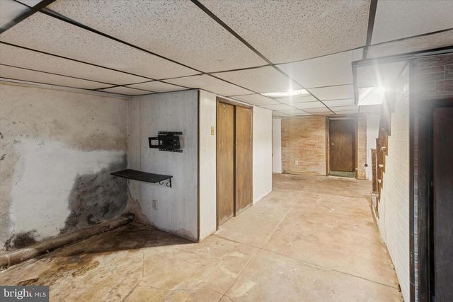 5813 MONTROSE ST, Philadelphia, PA 19143