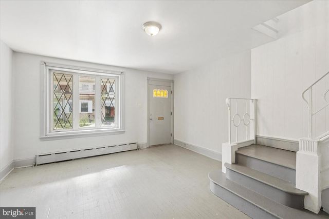 5813 MONTROSE ST, Philadelphia, PA 19143