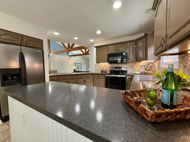 5 Hathaway Commons Drive, Lebanon, OH 45036