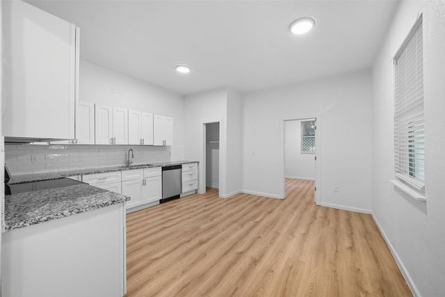 728 S Elm Street, Sherman, TX 75090