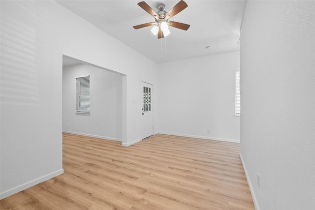 728 S Elm Street, Sherman, TX 75090