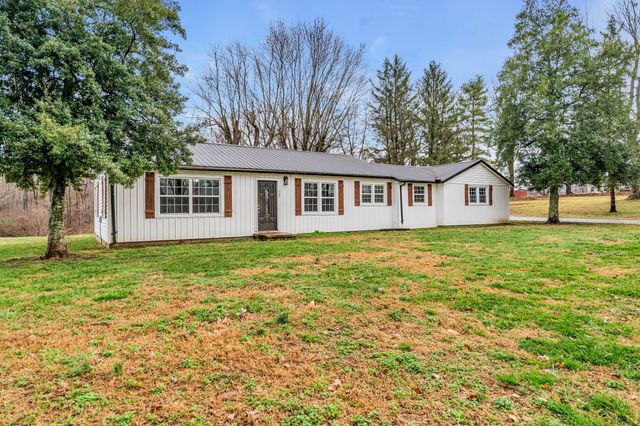 1105 Viola Rd, Mcminnville, TN 37110