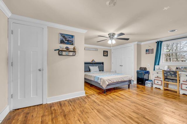 1105 Viola Rd, Mcminnville, TN 37110