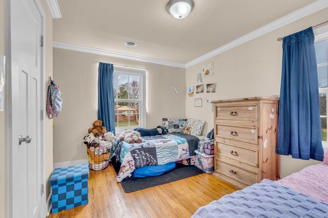 1105 Viola Rd, Mcminnville, TN 37110