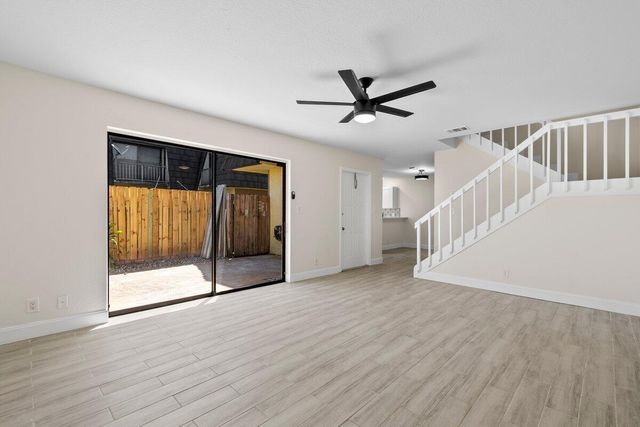 4587 Cherry Road, West Palm Beach, FL 33417
