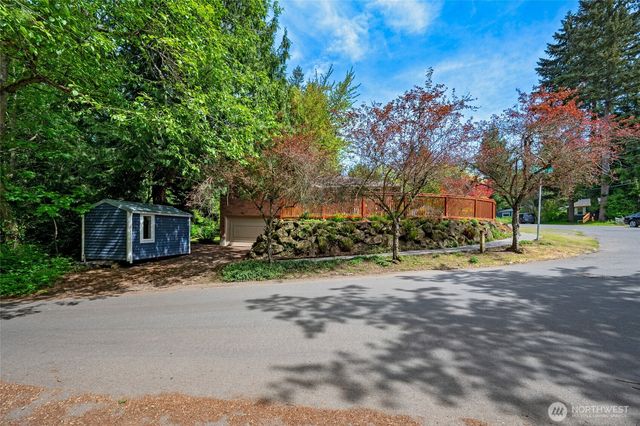 10801 12th Avenue NE, Seattle, WA 98125