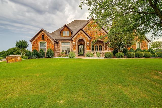 1227 Meredith Creek Lane, Fort Worth, TX 76179