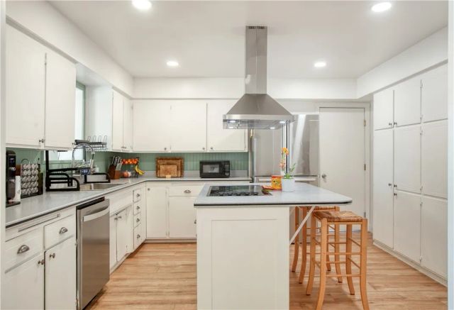 1041 Evergreen Way, Nipomo, CA 93444