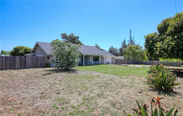 1041 Evergreen Way, Nipomo, CA 93444