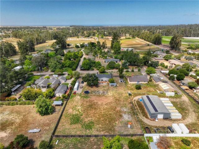 1041 Evergreen Way, Nipomo, CA 93444