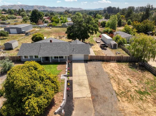 1041 Evergreen Way, Nipomo, CA 93444