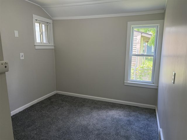 385 Central Avenue, Pontiac, MI 48341
