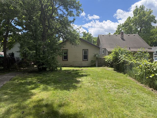 385 Central Avenue, Pontiac, MI 48341