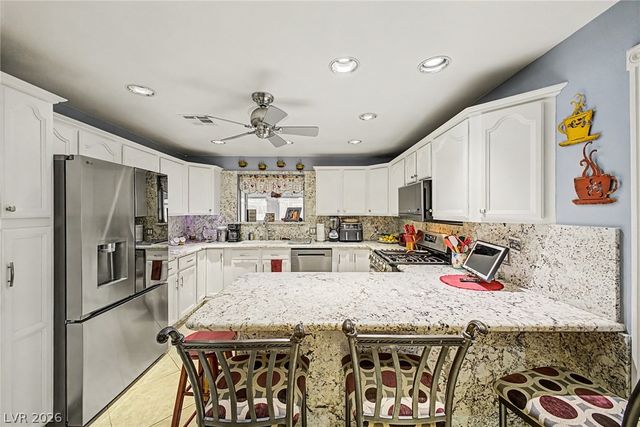 7733 Firethorn Lane, Las Vegas, NV 89123
