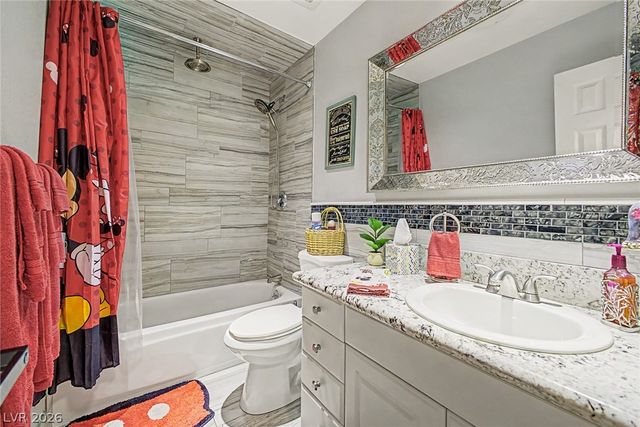 7733 Firethorn Lane, Las Vegas, NV 89123
