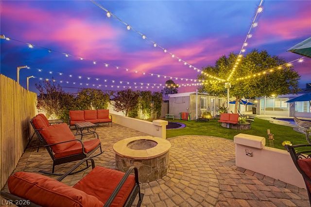 7733 Firethorn Lane, Las Vegas, NV 89123
