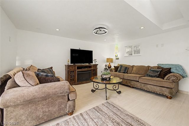7733 Firethorn Lane, Las Vegas, NV 89123