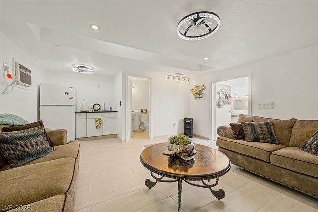 7733 Firethorn Lane, Las Vegas, NV 89123