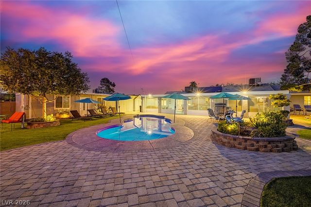 7733 Firethorn Lane, Las Vegas, NV 89123