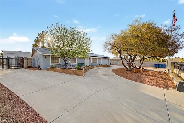 7733 Firethorn Lane, Las Vegas, NV 89123