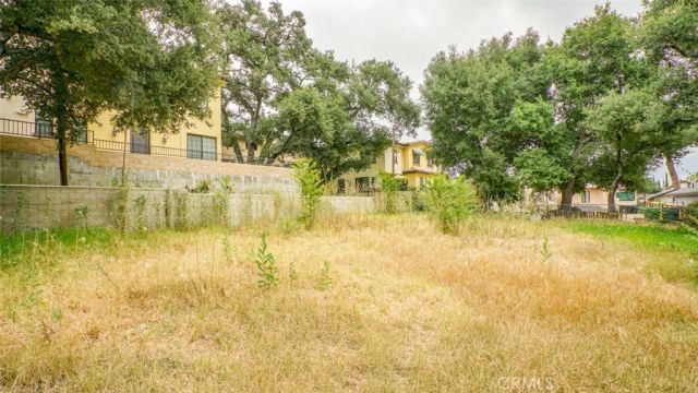 4033 Liberty Avenue, La Crescenta, CA 91214