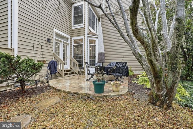 11411 HOLLOW TIMBER CT, Reston, VA 20194