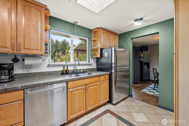 21520 36th Avenue Ct E, Spanaway, WA 98387