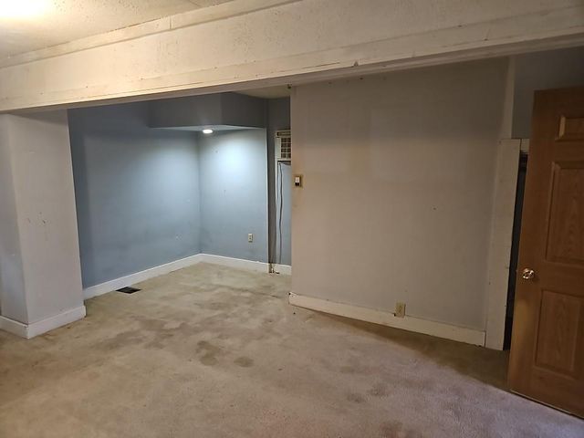 1069 Seminole Avenue, West Saint Paul, MN 55118